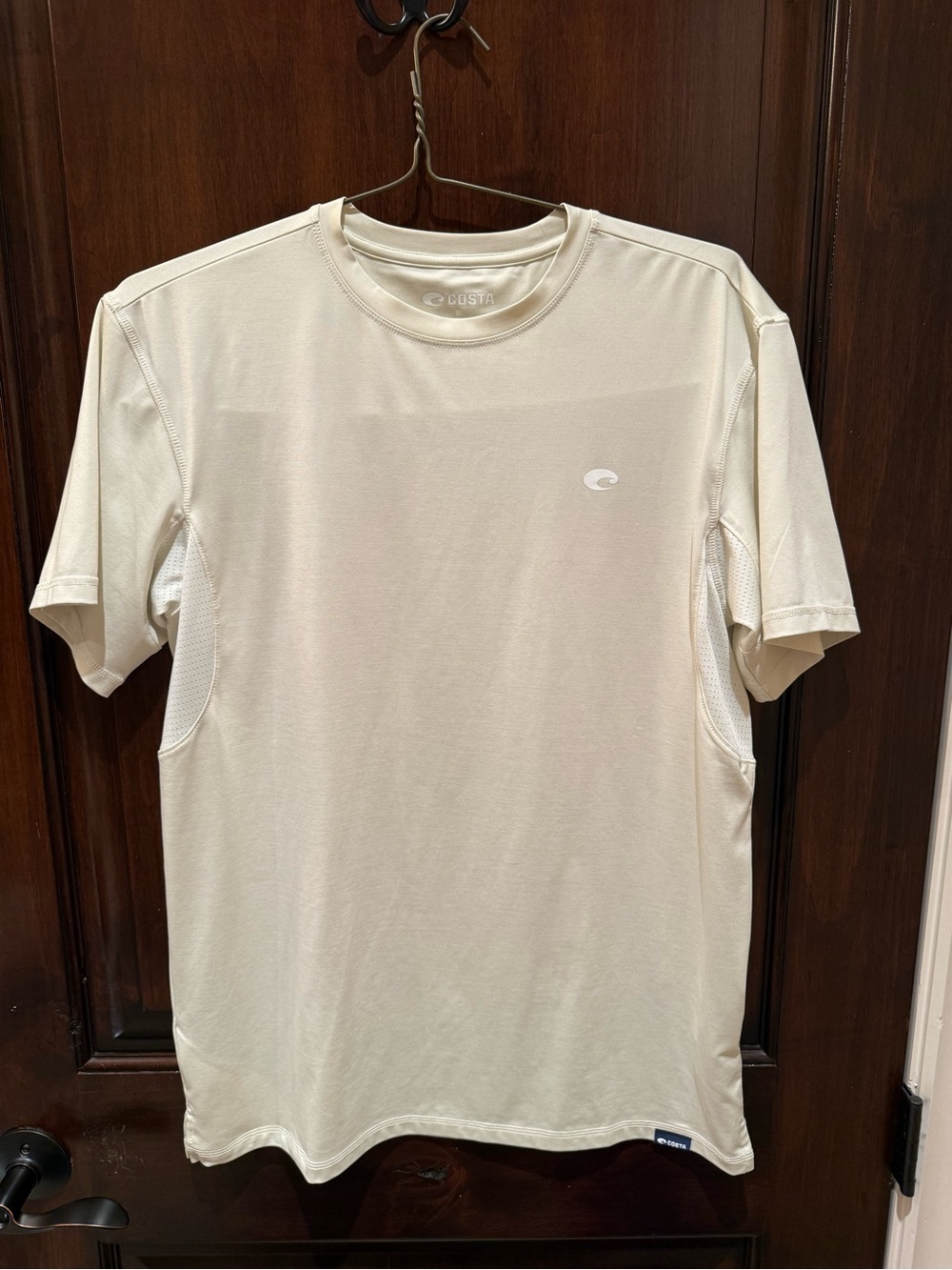 Costa Short Sleeve Performance Tee in Sandstone